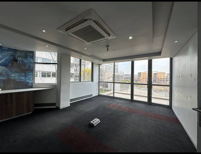 418.80M² OFFICE TO LET IN CENTURION CENTRAL